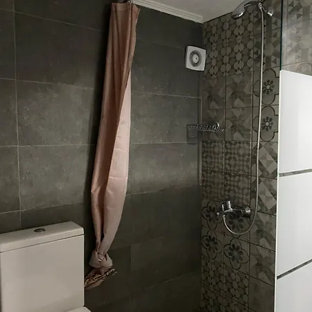 דירה Stefanos House