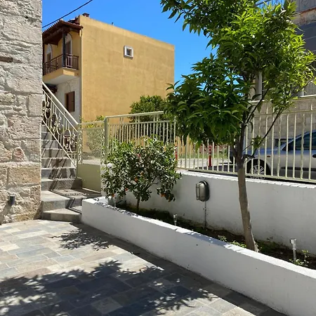 Stefanos House *
