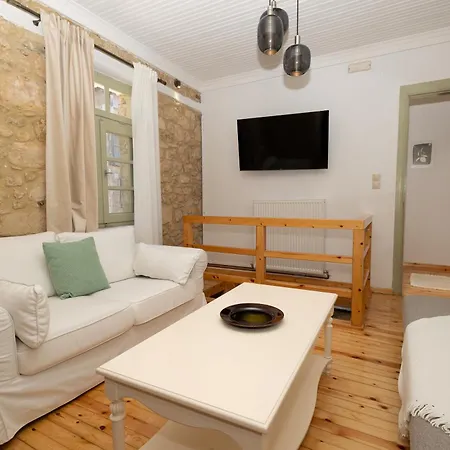 Stefanos House * 아피토스