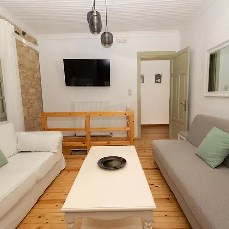 Stefanos House *