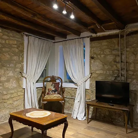 Stefanos House アフィトス