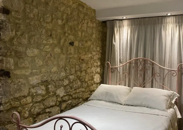 Stefanos House 아피토스