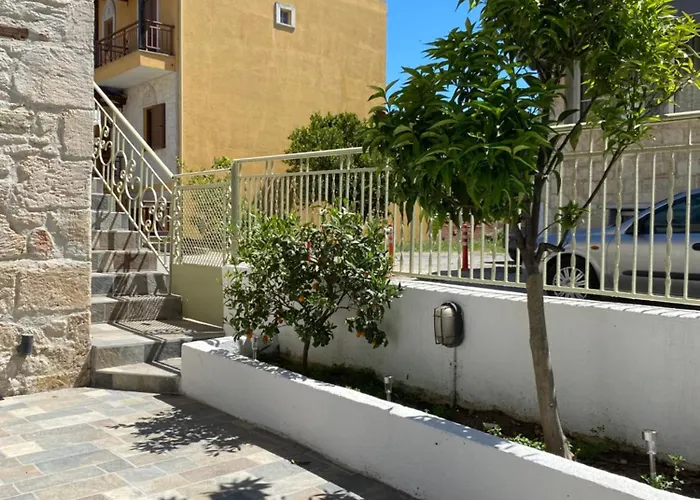 Stefanos House *